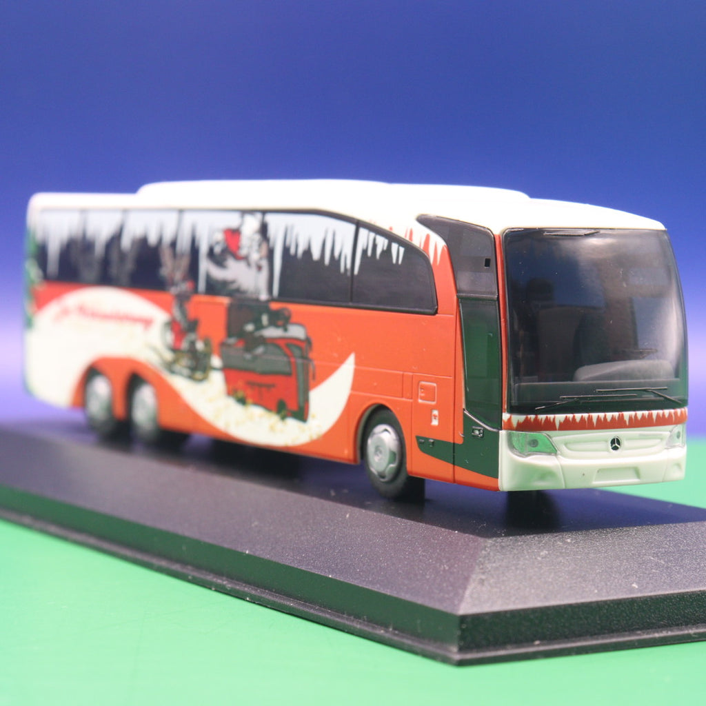 Mercedes Benz Travego - Mercedes Benz Sondermodell - Der Weihnachtstravego - Modellbus Rietze