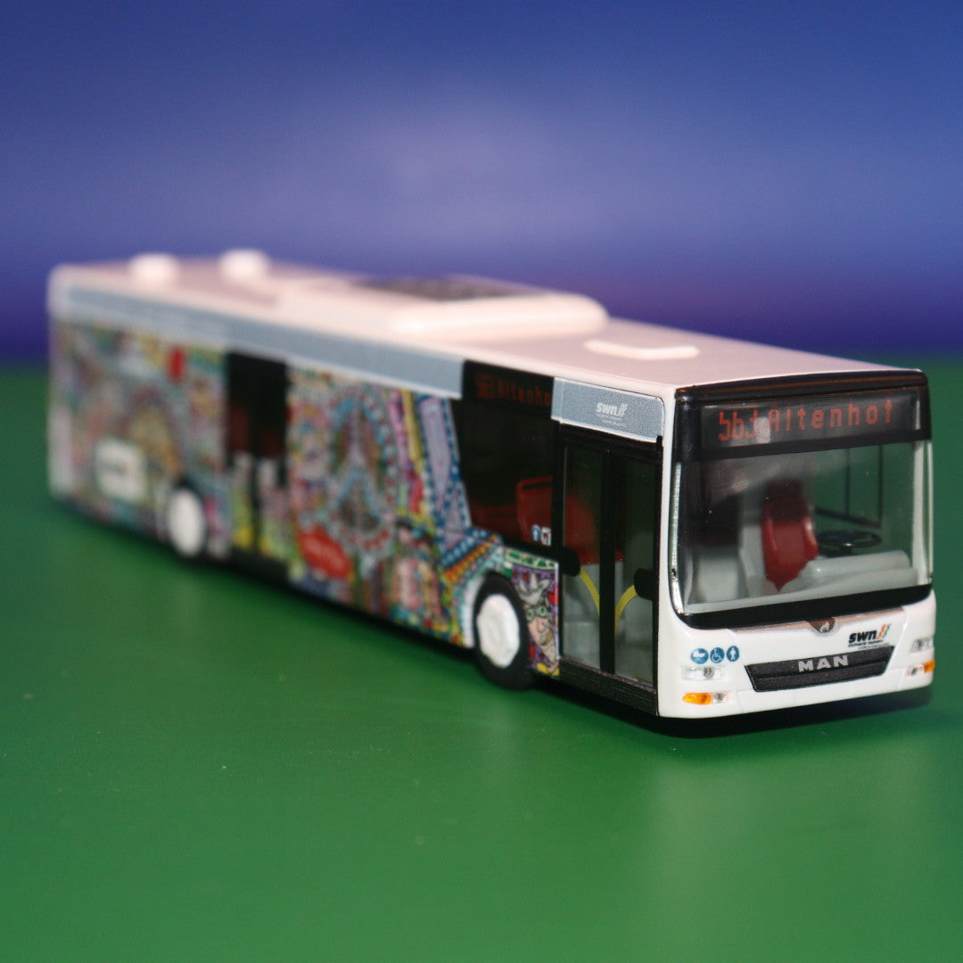 MAN Lions City 12 - SWN Stadtwerke Neumarkt - James Rizzi - Modellbus Rietze 72721