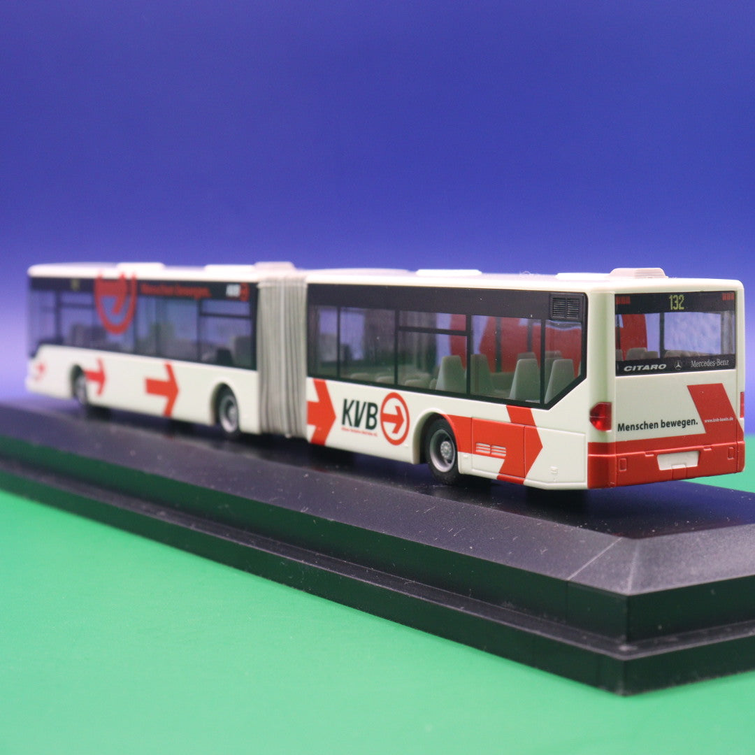 Mercedes Benz O530 Citaro G - KVB Köln - Linie 132 Dom/Hbf - Modellbus Rietze mit Präsentierbox