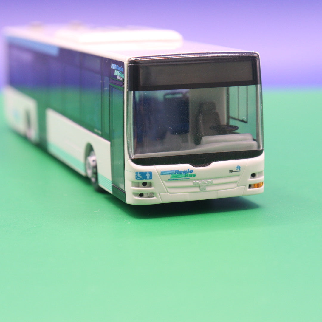 MAN Lions City Ü - Regio Bus Hannover - Modellbus Rietze 66228 (OHNE ZURÜSTTEILE; OHNE FRONTSCHEINWERFER!!)