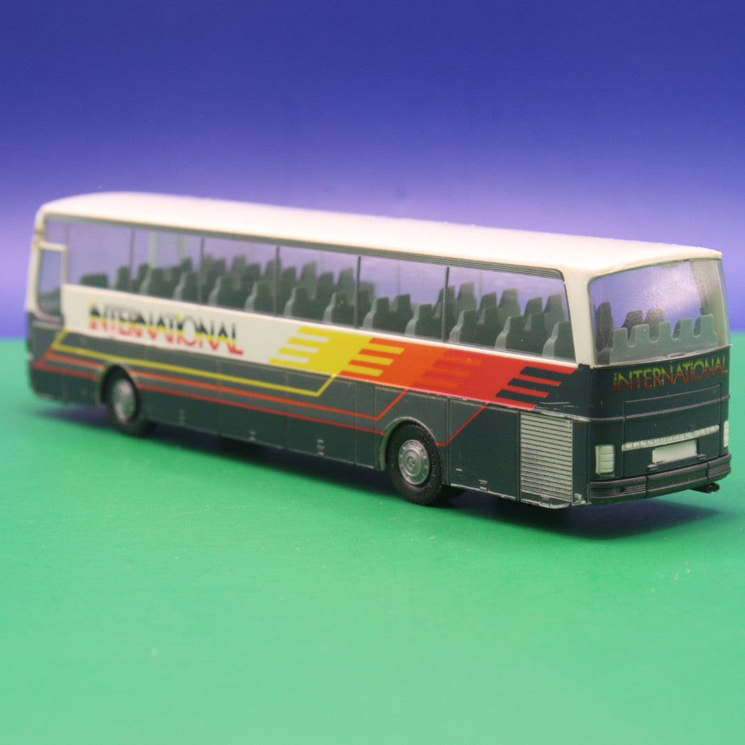 Setra S 215 HD - International - Gebraucht, Ohne OVP - Modellbus Herpa