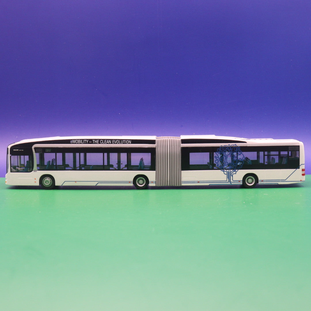 MAN Lions City GL E-Bus - Busworld - MAN Truck & Bus AG