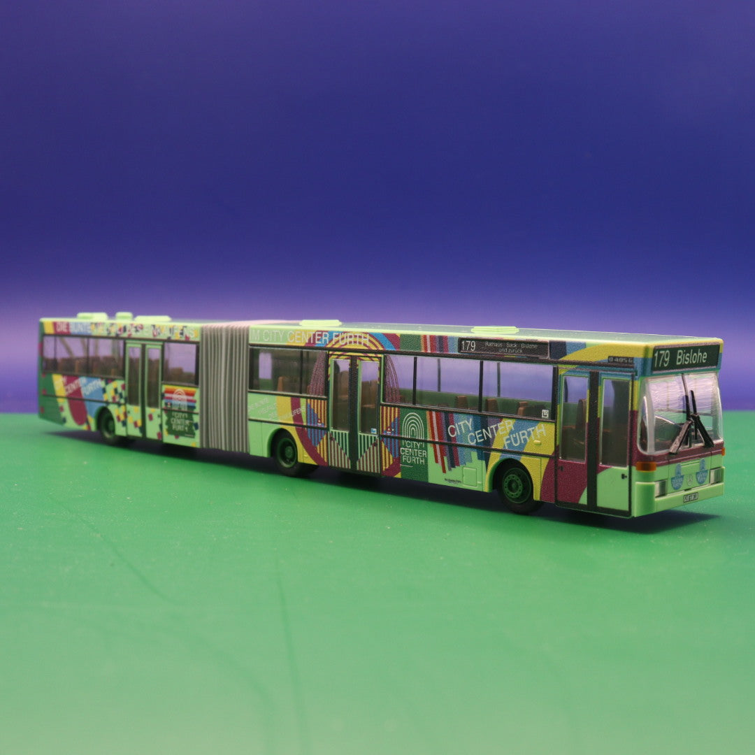 Mercedes-Benz O 405 G - City Center Fürth - Modellbus Rietze 69830 (Erscheinungsjahr: 05/2017) (OVP leichte abnutzung)