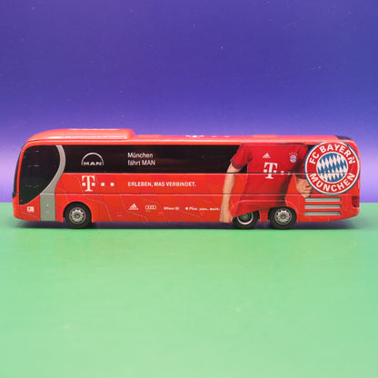MAN Lions Coach Supreme L - FC Bayern München - Ohne Spiegel - Modellbus Rietze