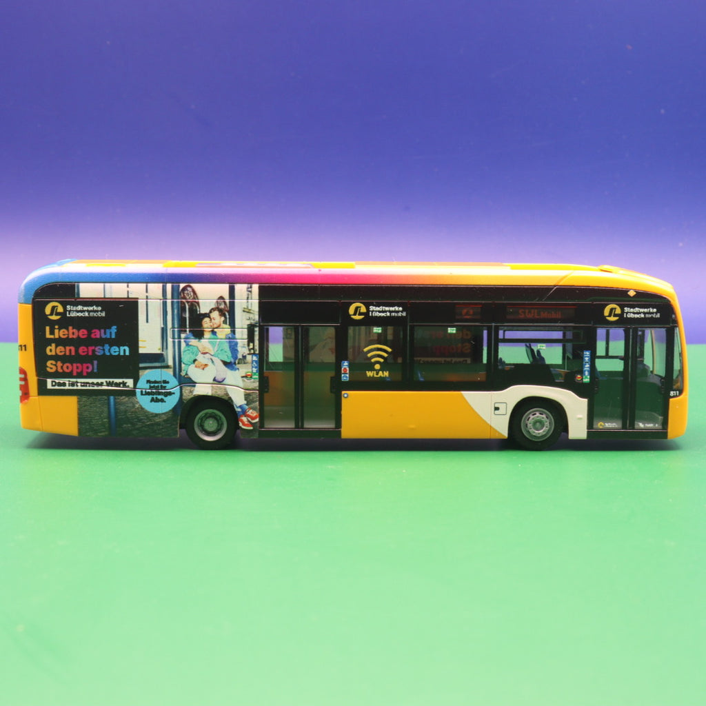Mercedes Benz eCitaro - Stadtwerke Lübeck - Modellbus Rietze 75572