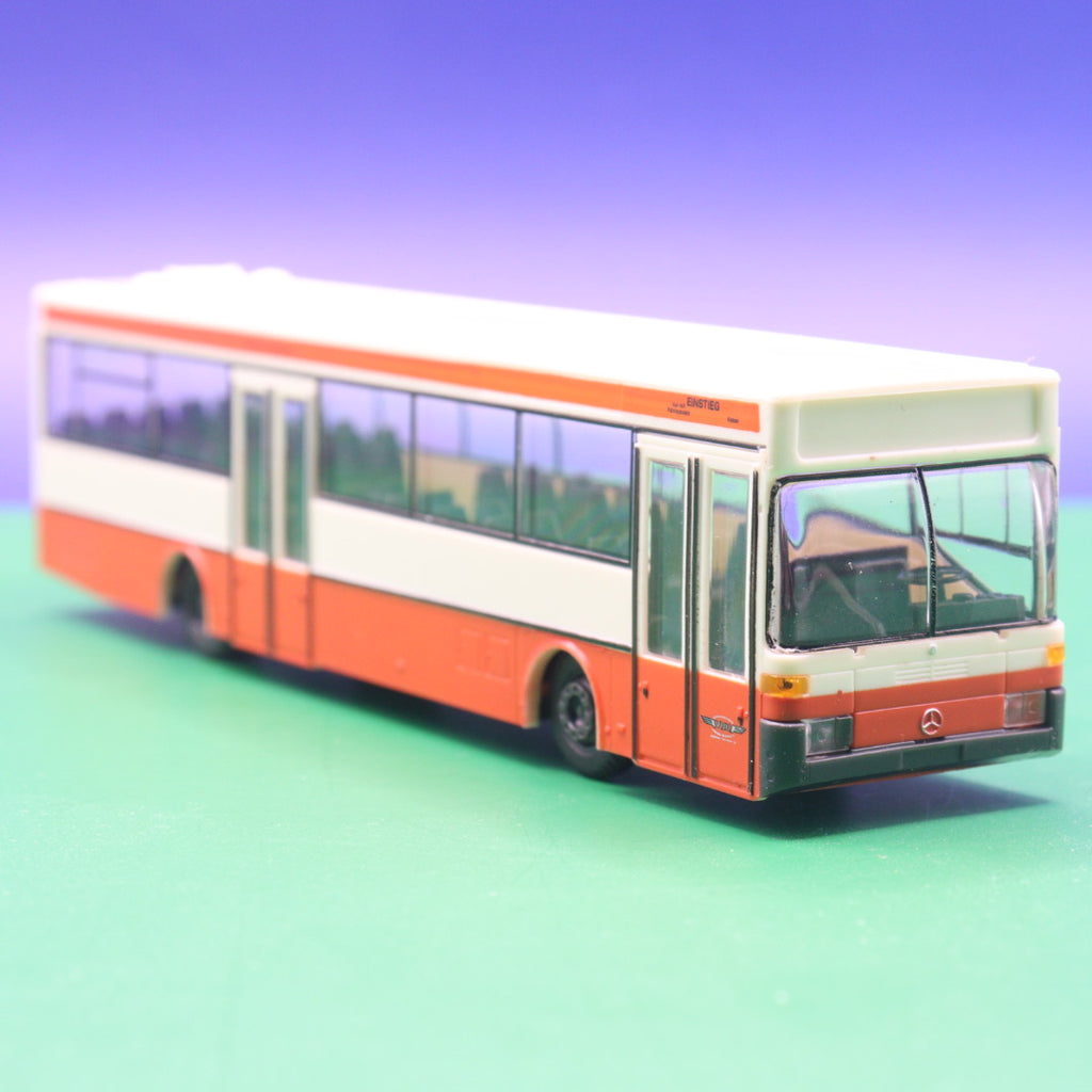 Mercedes Benz O405 - Hamburg - Kempel Modellbus