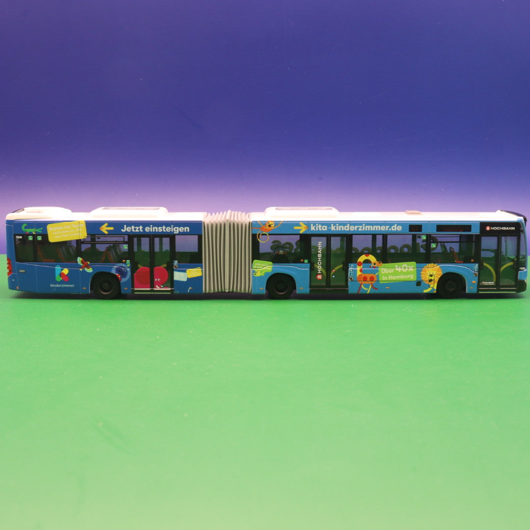 Mercedes Benz Citaro C2 G - Hochbahn Hamburg - Kita Kinderzimmer Linie 53 - Modellbus Rietze 73586