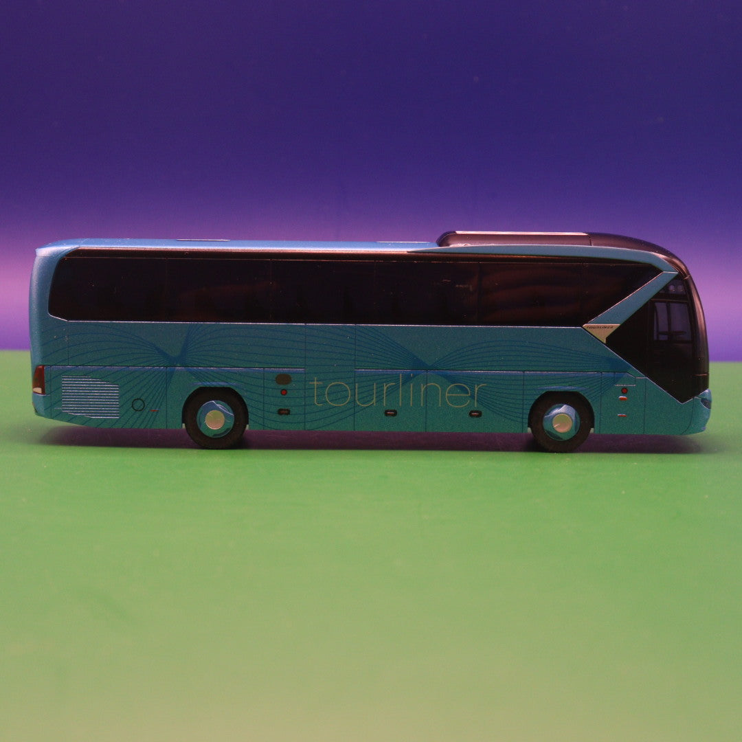 Neoplan Tourliner - Neoplan Modellbus Rietze 73800