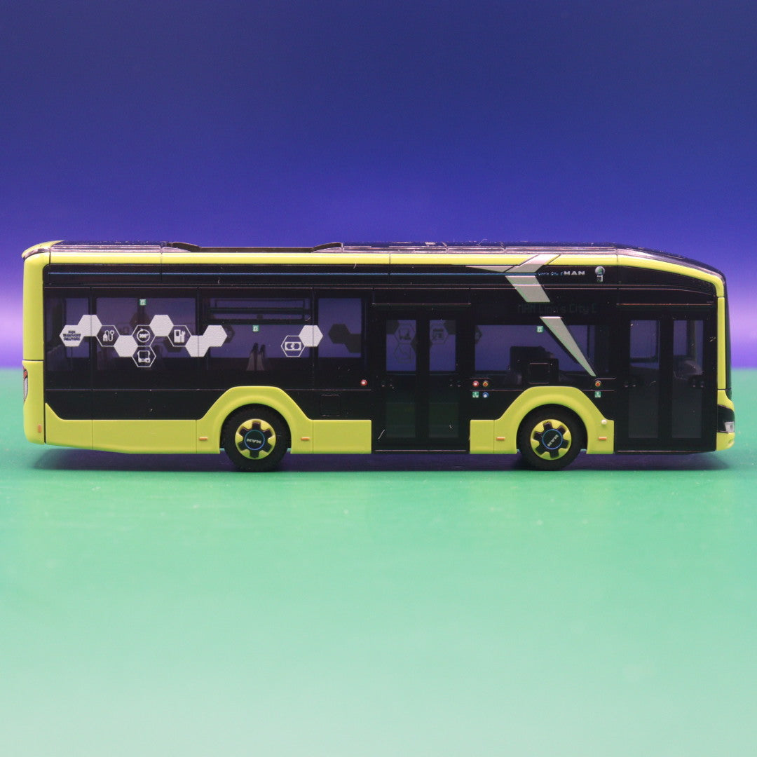MAN Lions City 10E - Vorführdesign - MAN Truck & Bus SE - Modellbus Rietze 74612