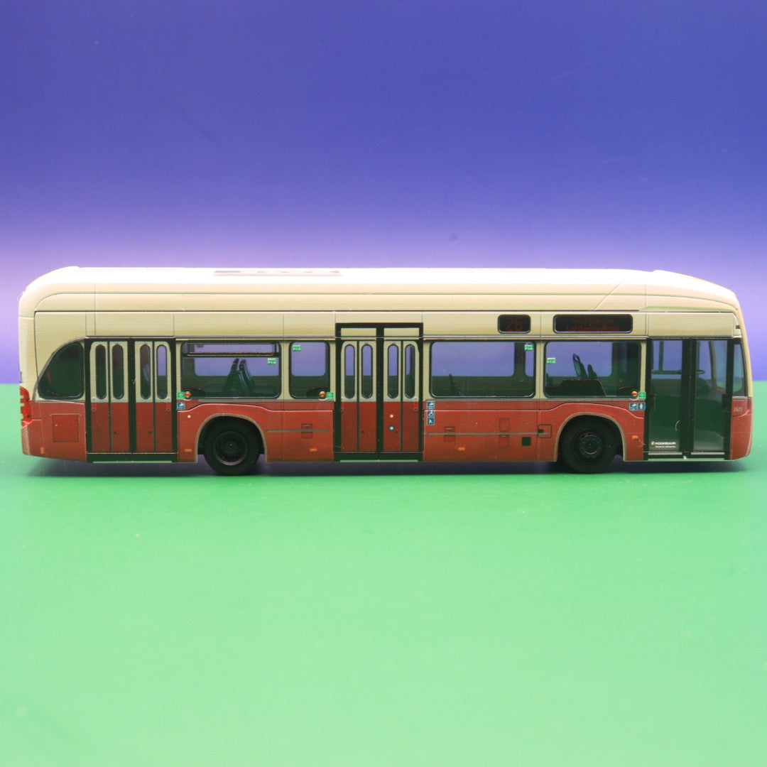 Mercedes Benz eCitaro - Hochbahn Hamburg - 100 Jahre Busfahrschule - Modellbus Rietze 75589