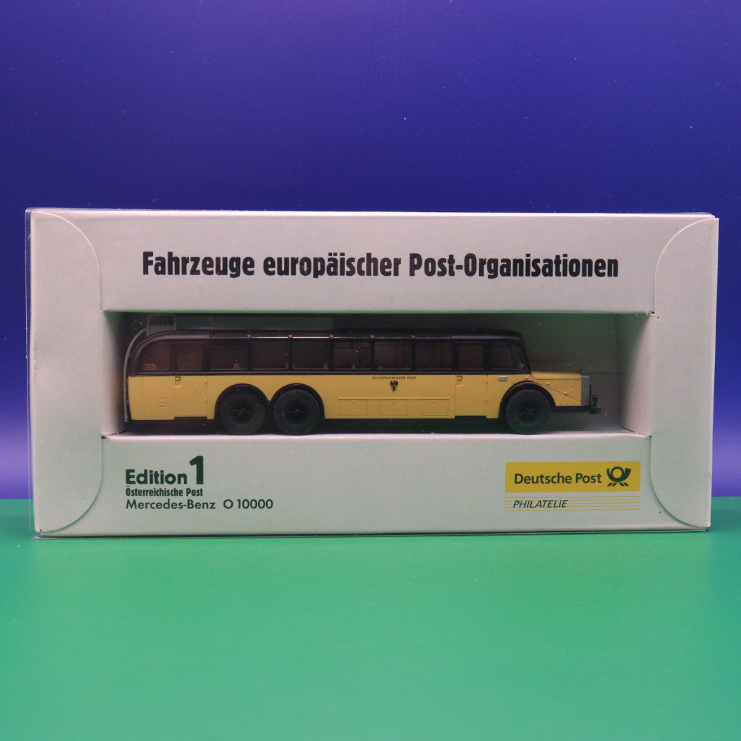 Mercedes Benz O 10000 - Österreichische Post - Modellbus Brekina