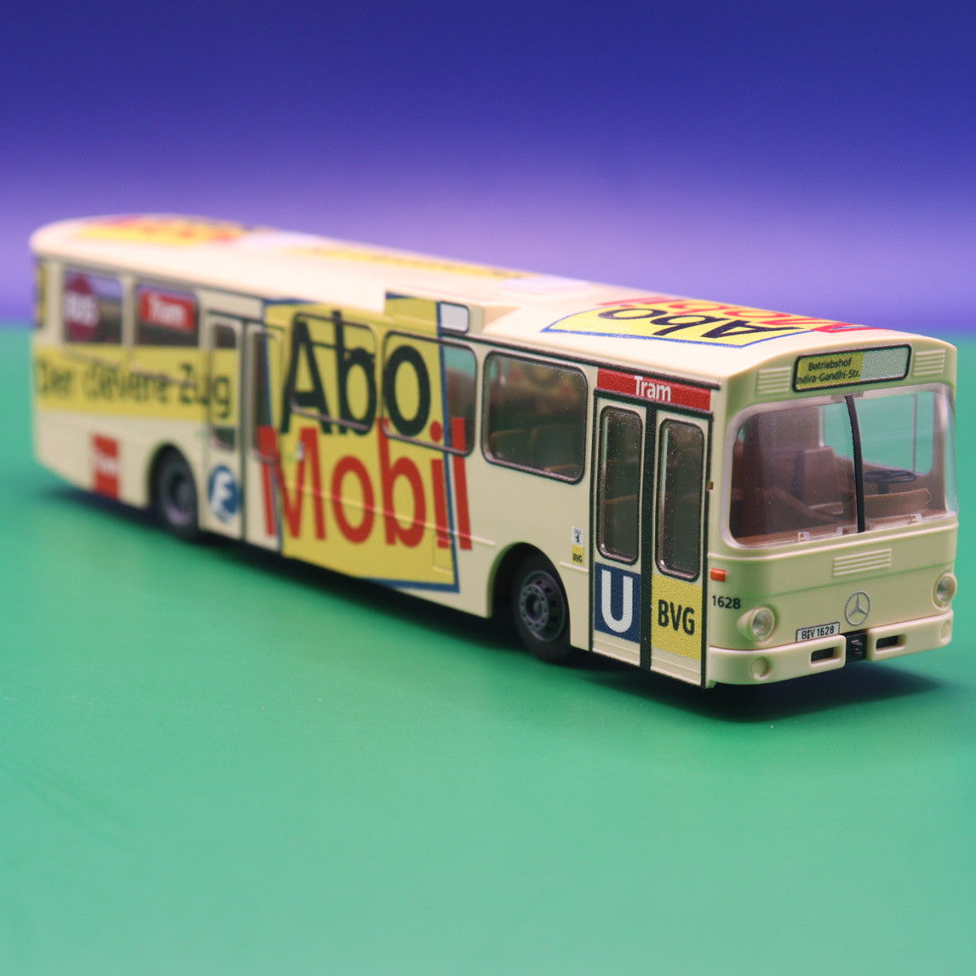 Mercedes Benz O305 - BVG Berlin - Abo Mobil - Der clevere Zug - Modellbus Rietze