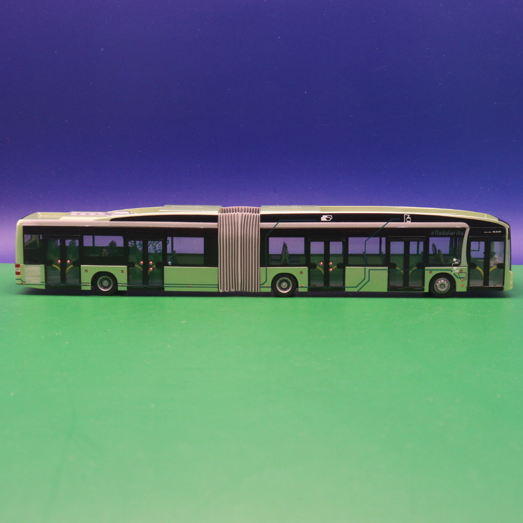 MAN Lions City GL E Bus - eModularity Gold - MAN Truck & Bus AG Sondermodell - Modellbus Rietze