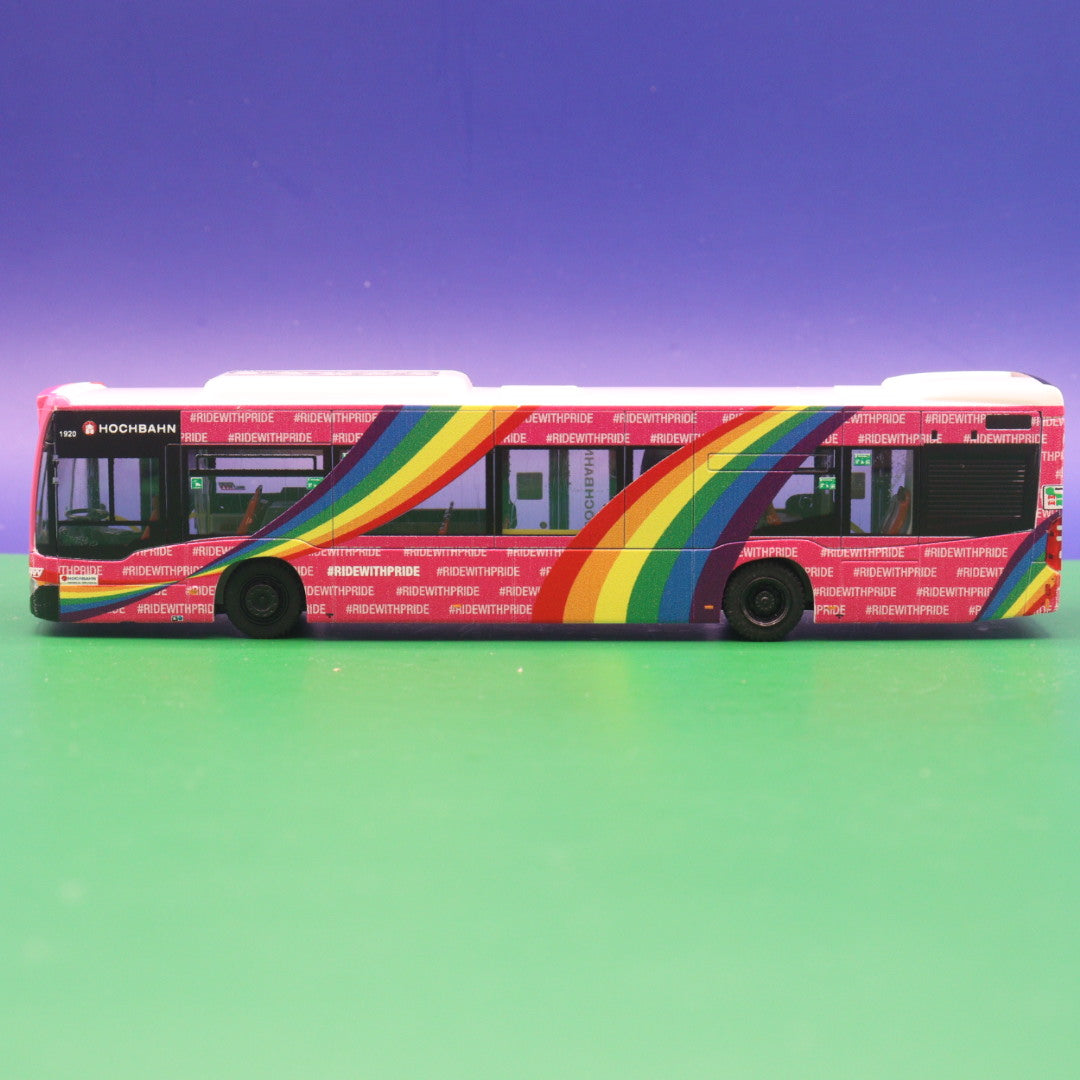Mercedes Benz Citaro C2 - Hochbahn Hamburg - Ride with Pride (Pridebus) - Modellbus Rietze