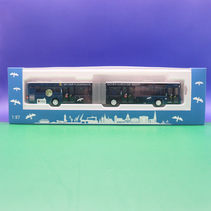 MAN Lions City 18 - RSAG Rostock - Mit der Fledermaus sicher durch die Nacht - Linie F1 Riekdahl - Modellbus Rietze Gebrauchtmodell - Auflage 300 Stück