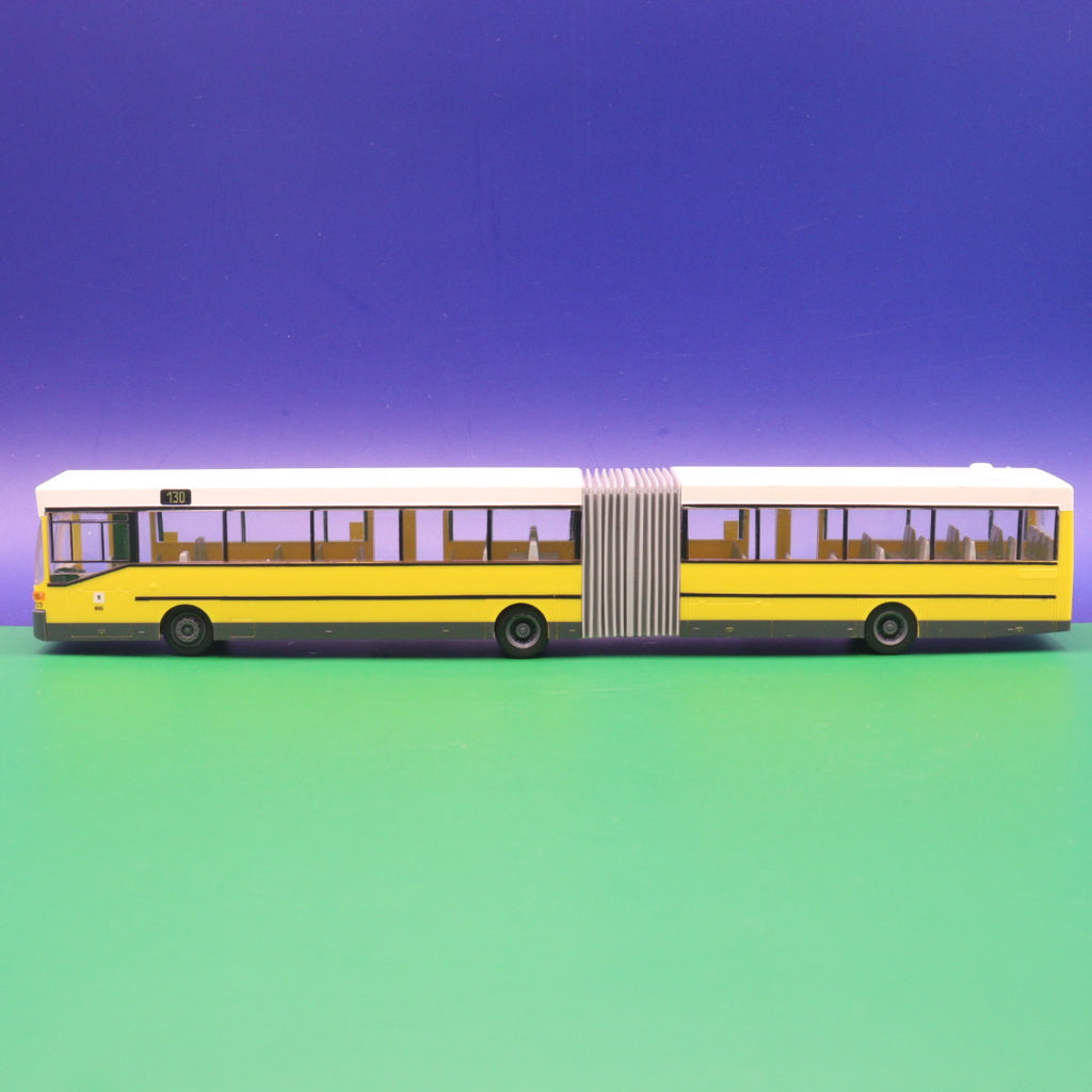 Mercedes Benz O405 G - BVG Berlin - Modellbus Rietze 69801