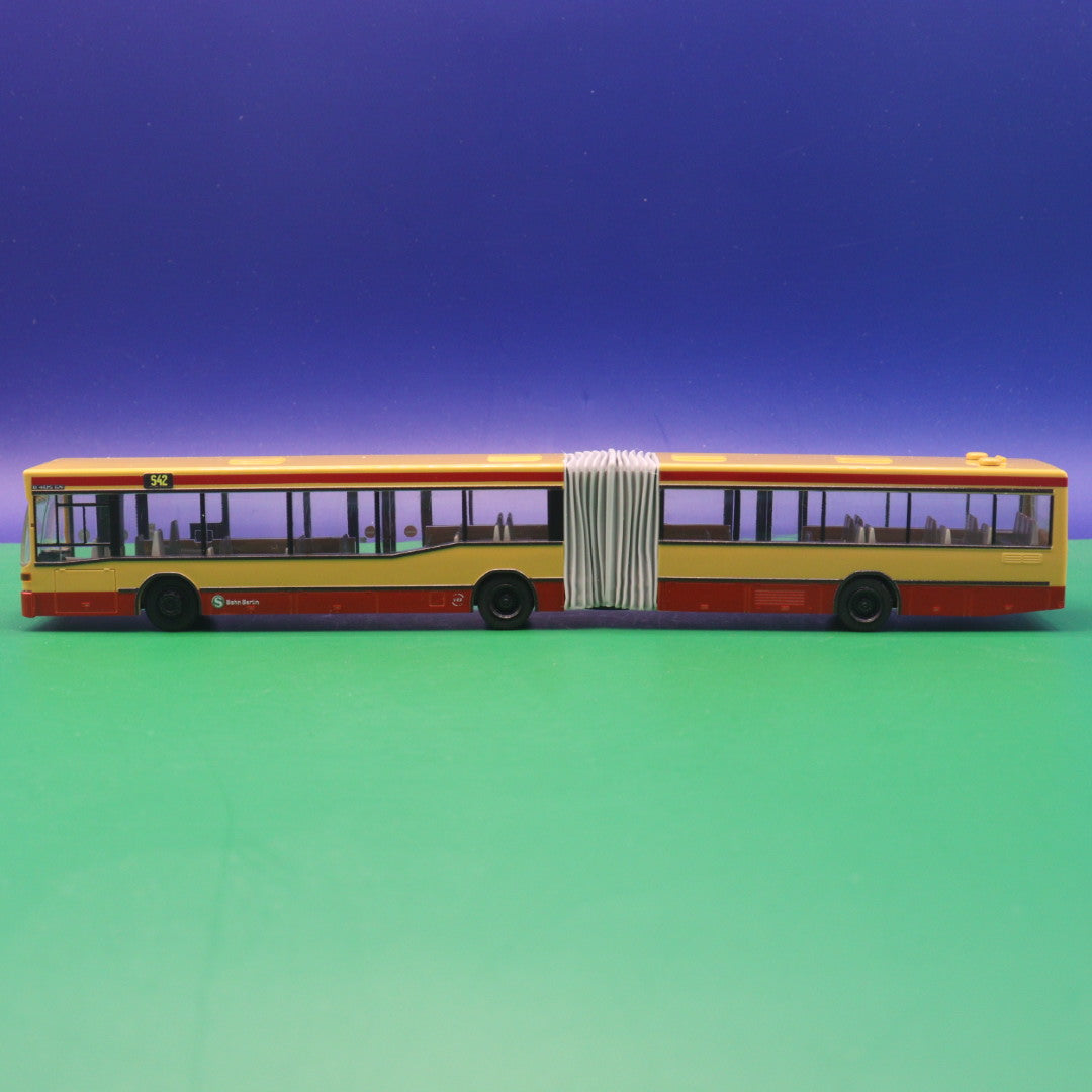 Mercedes Benz O405 GN 2 - DB S Bahn BVG Berlin - Linie S42 Ersatz Richtung S+U Gesundbrunnen - Modellbus Rietze 76425