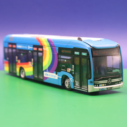 Mercedes Benz eCitaro - GöVB Göttingen - Vielfalt fährt mit - Modellbus Rietze 75614