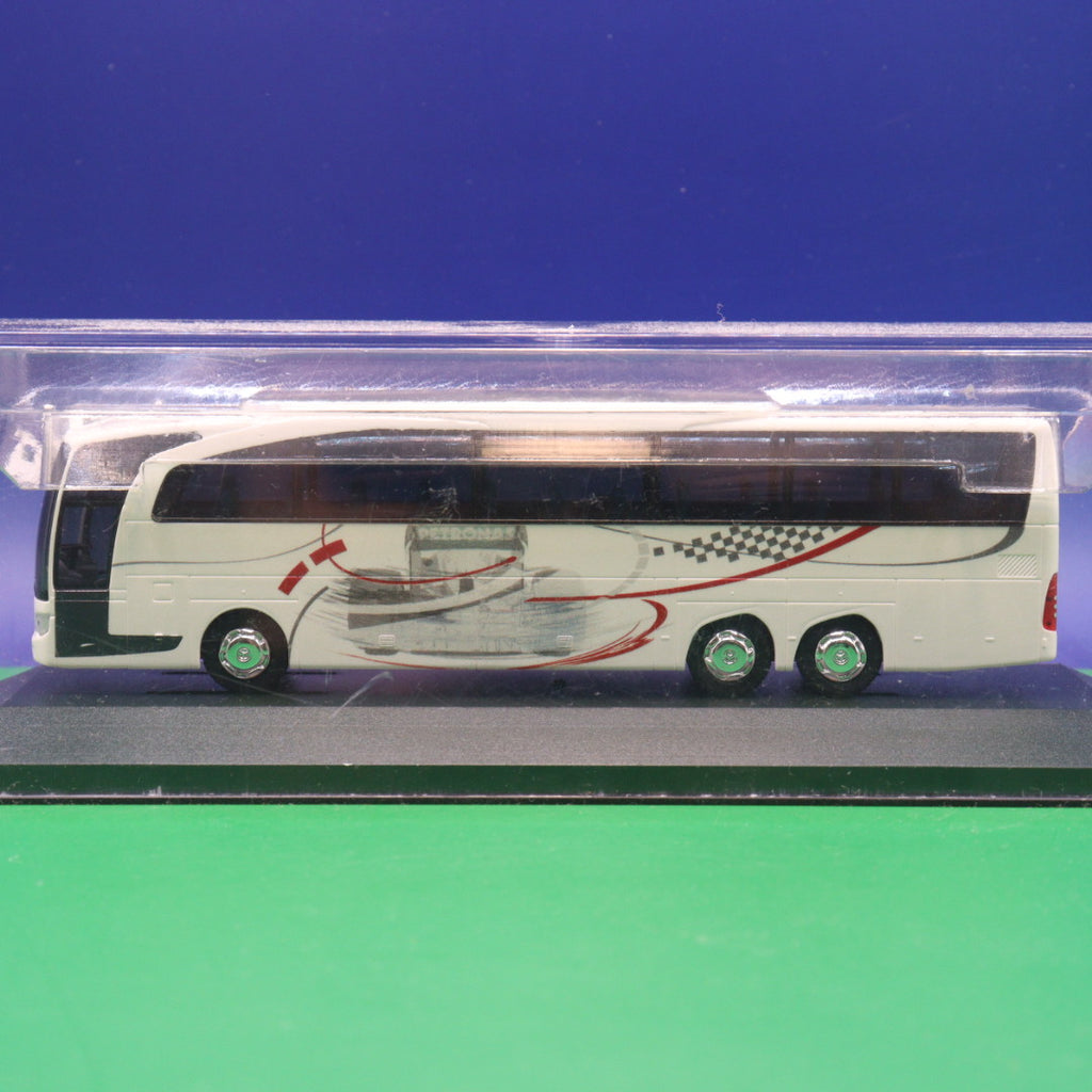 Mercedes Benz Travego - Petronas - mit Vitrine - Modellbus Rietze