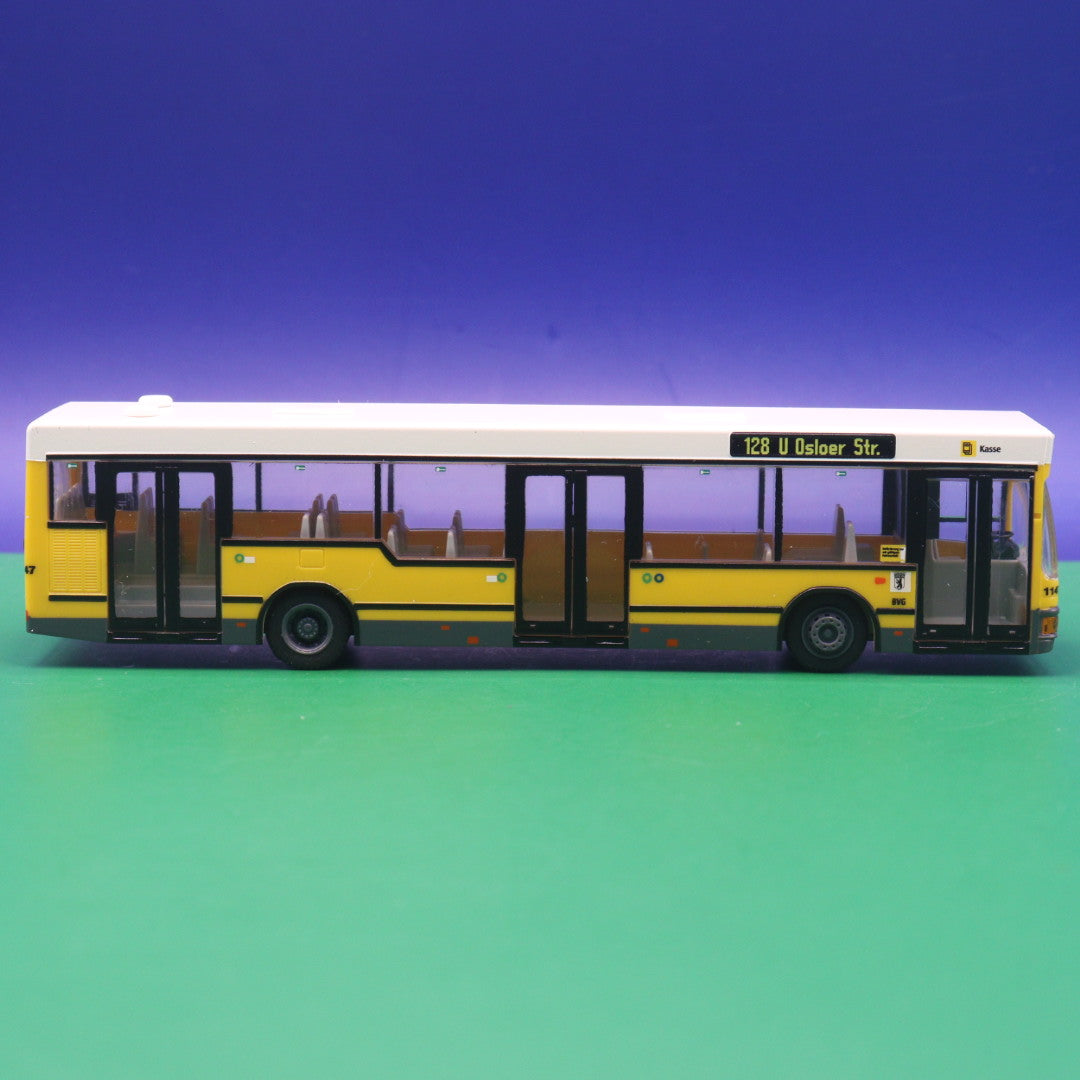 MAN NL 222 A10 - BVG Berlin - Linie 128 U Osloer Str - LIMITIERTE AUFLAGE 500 Stück - Modellbus Rietze 75021-3