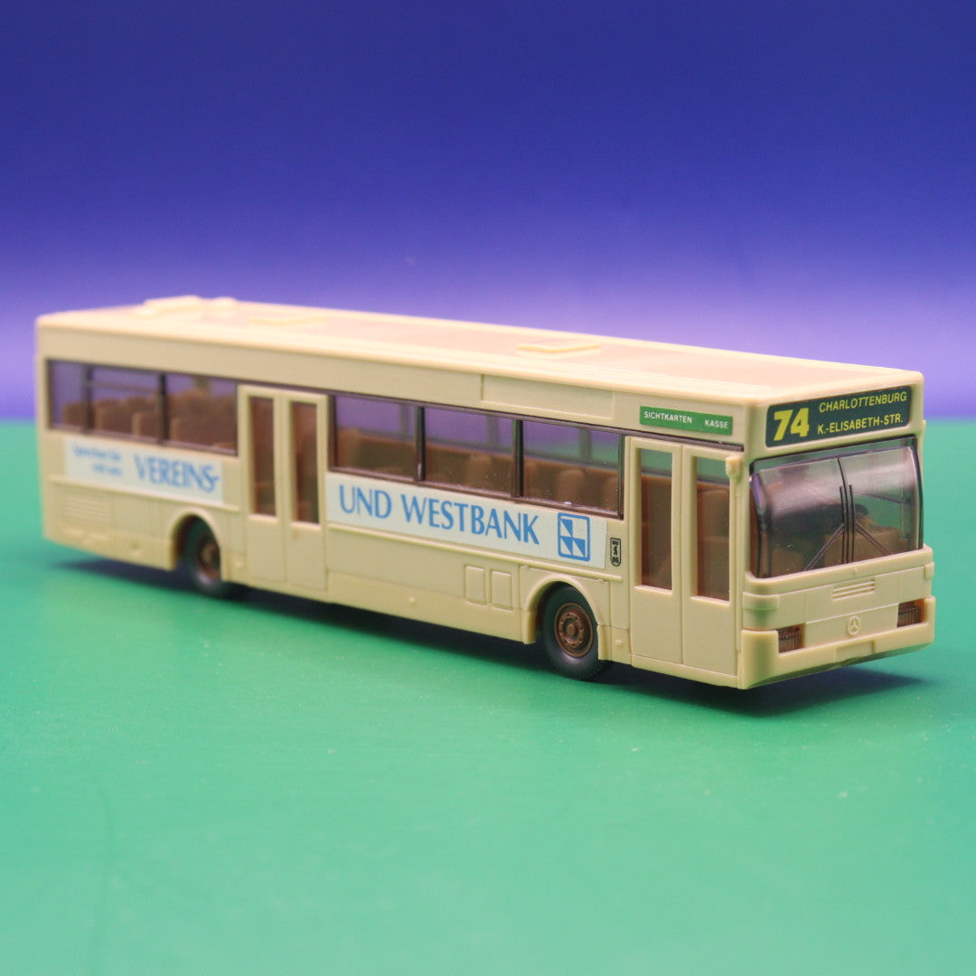 Mercedes Benz O 405 - BVG Berlin, Vereins und Westbank - Gebraucht, Ohne OVP - Modellbus Wiking
