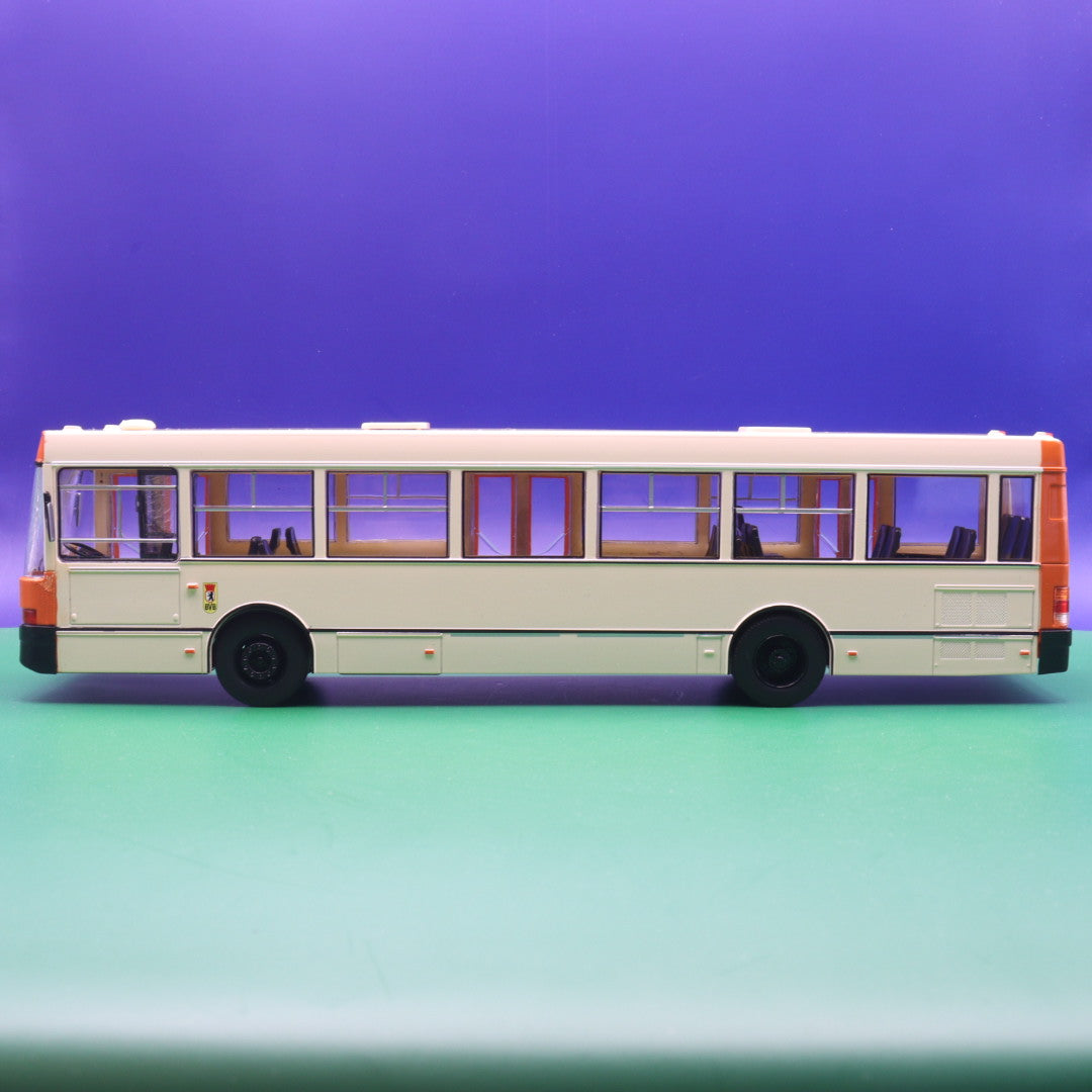 Ikarus 415 (1985)- BVB Berlin - 1:43 - Modellbus Premium ClassiXXs PCL47204