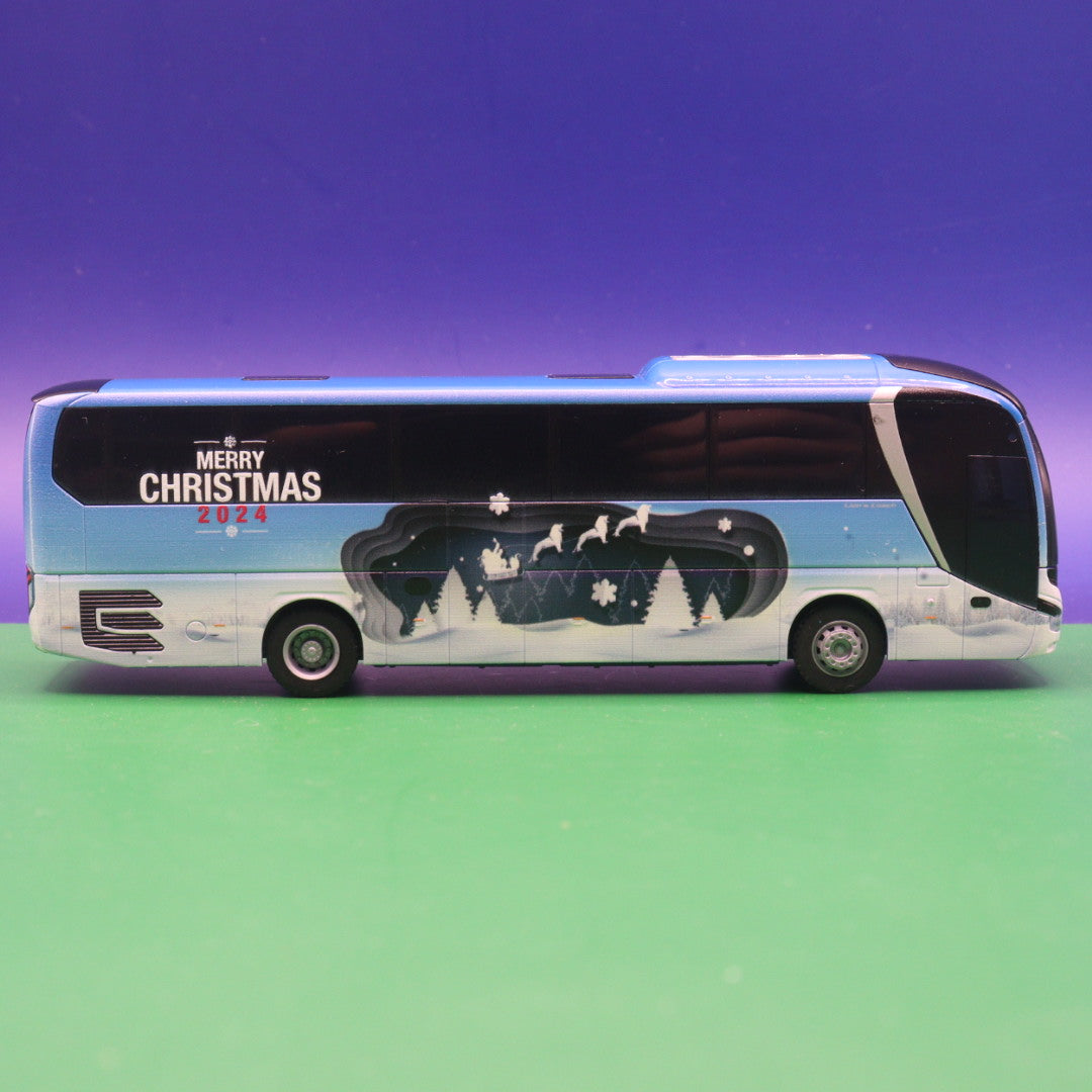 MAN Lions Coach - Merry Christmas Weihnachsbus 2024 - Modellbus MAN Truck & Bus SE