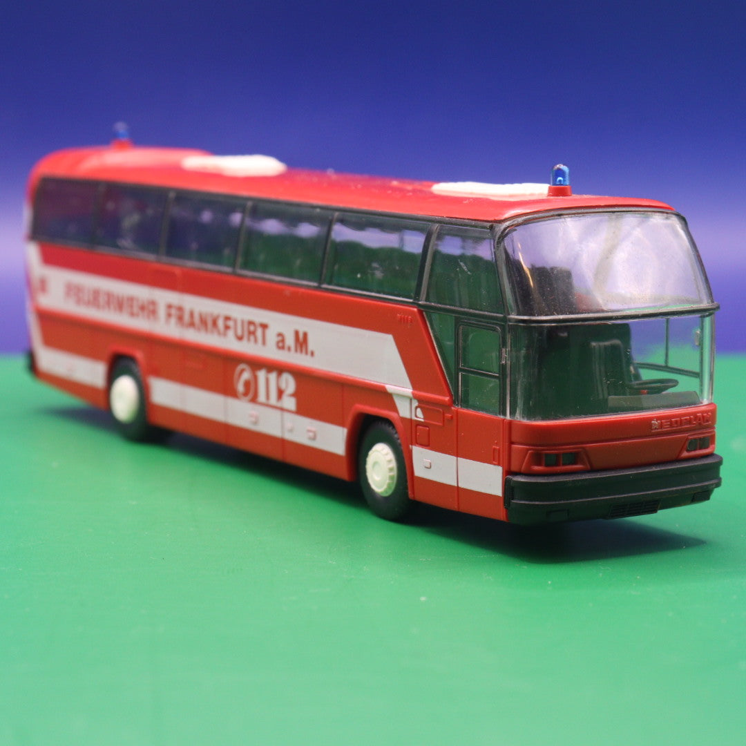 Neoplan Cityliner - Feuerwehr Frankfurt am Main - Modellbus Rietze - OHNE OVP OHNE ZURÜSTTEILE