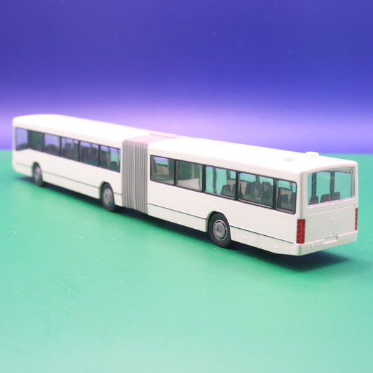 Mercedes Benz O345 G - Weiß - Gebraucht, ohne Zurüstteile - Modellbus Rietze