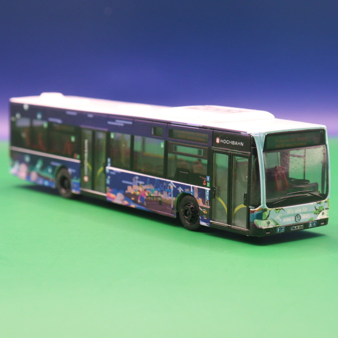 Mercedes Benz O530 Citaro Facelift - Hochbahn Hamburg - Paintbus 2022 (Fahrtende Bitte nicht einsteigen) Modellbus Rietze 69921-2 (OHNE OVP / Zurüstteile)