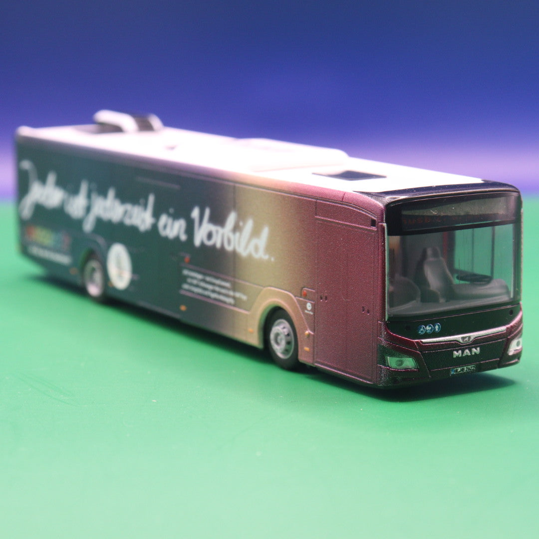 MAN New Lions City 12 - Integrität - Jeder ist jederzeit ein Vorbild - MAN Truck & Bus Modellbus