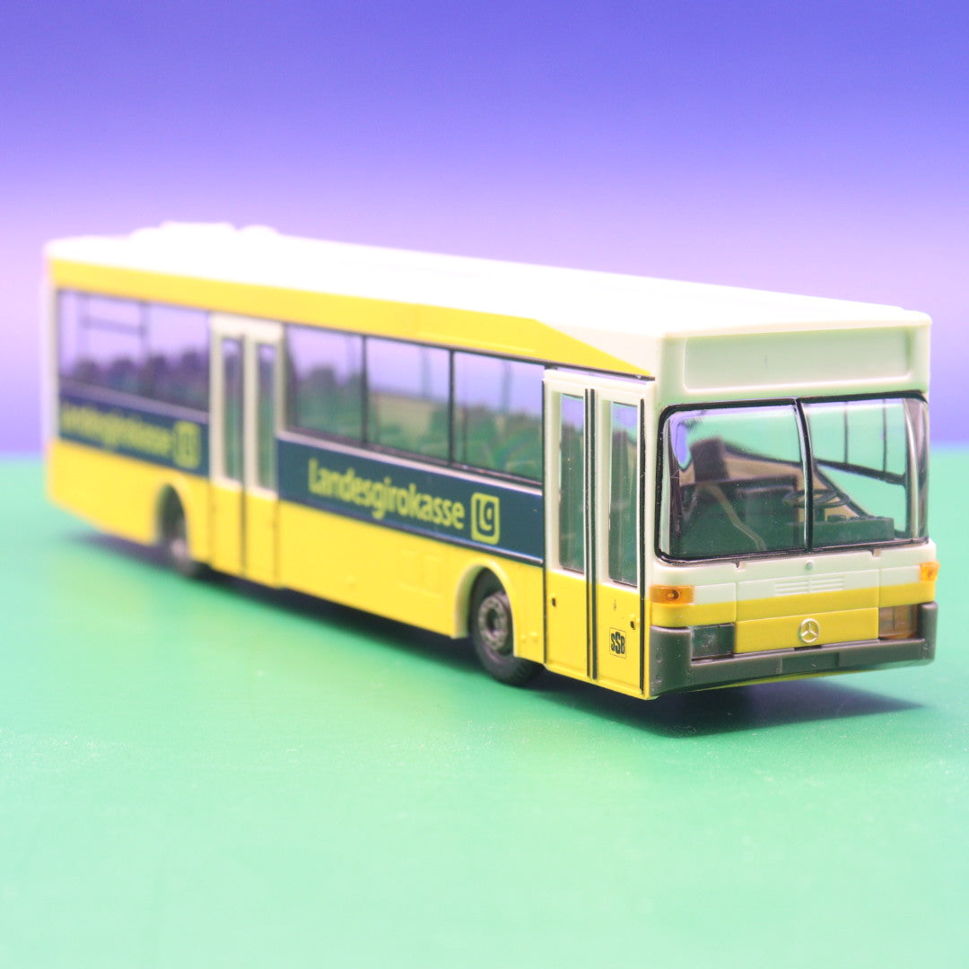 Mercedes Benz O405 - Stuttgart Landesgirokasse - Kempel Modellbus