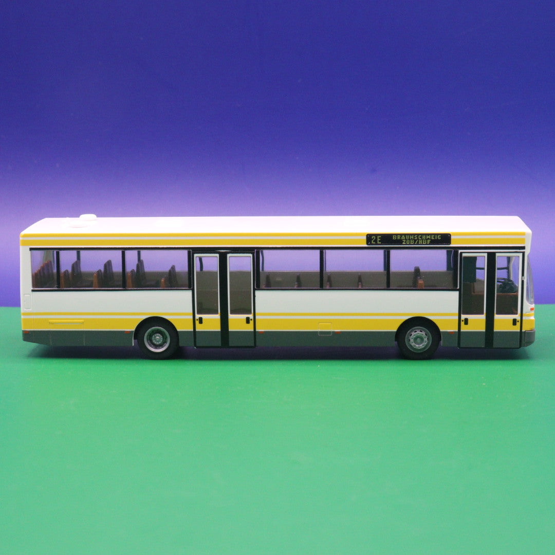 MAN SL 202 - 2E Braunschweig ZOB/HBF - Modellbus Rietze 72116
