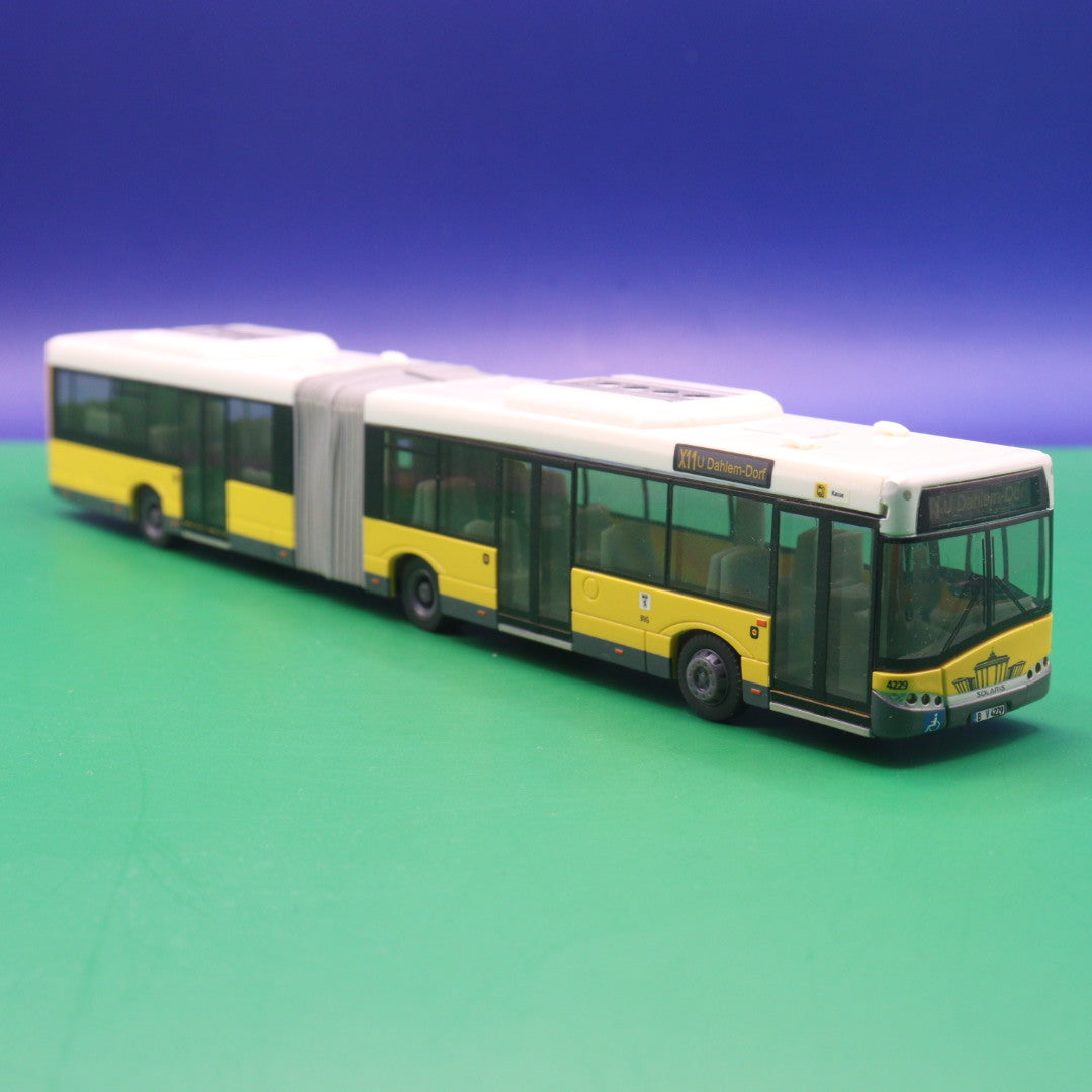 Solaris Urbino 18 - BVG Berlin - Linie X11 U Dahlem Dorf - Modellbus VK Modelle 11371