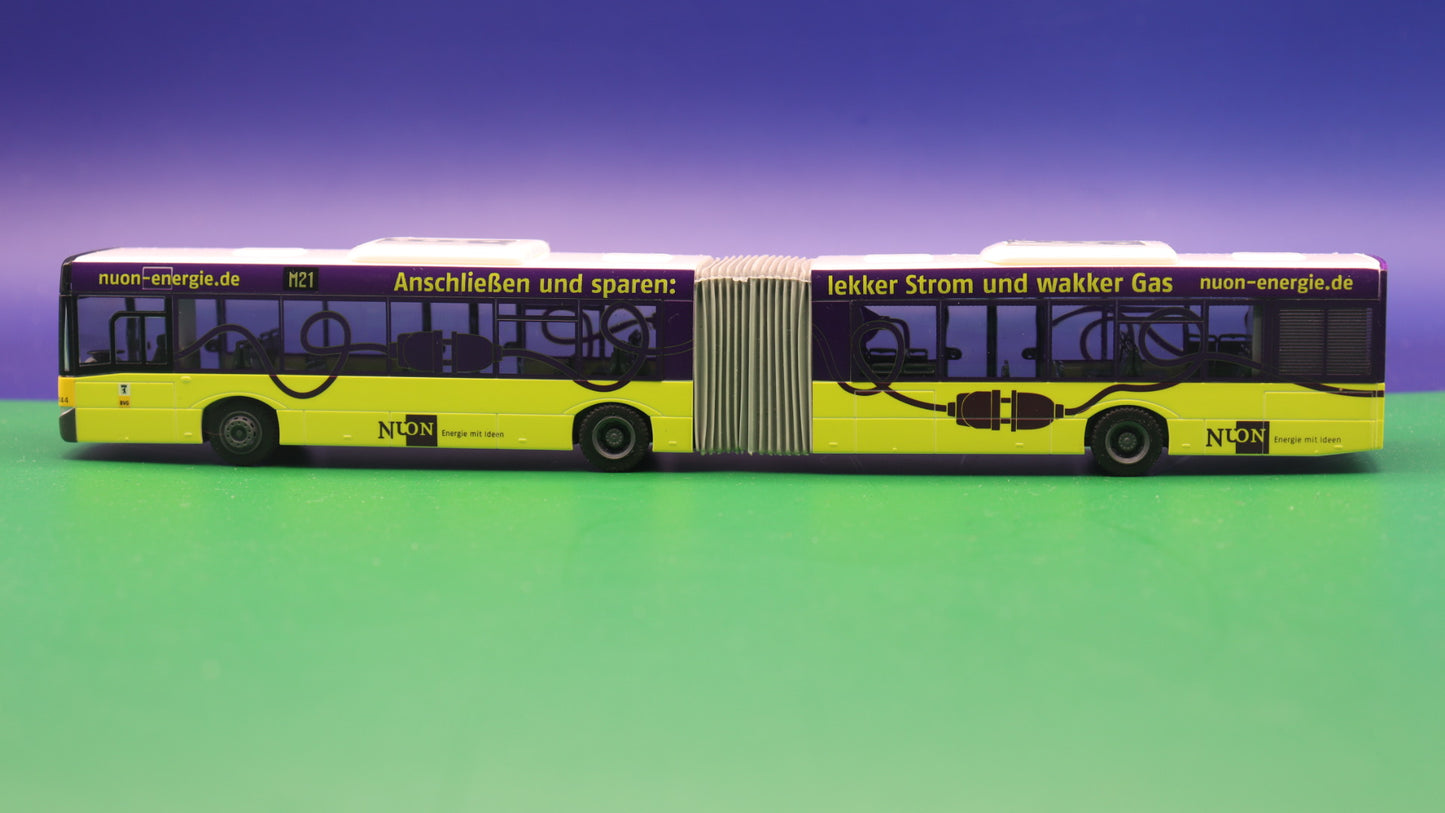 Solaris Urbino 18 - BVG Berlin - Nuon Strom - Modellbus Rietze 66834 (Erscheinungsjahr: 07/2009)
