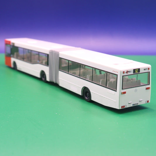 Mercedes Benz O405 GN2 - BSAG Bremen - Linie 62 Hasenbüren - Modellbus Rietze 76420