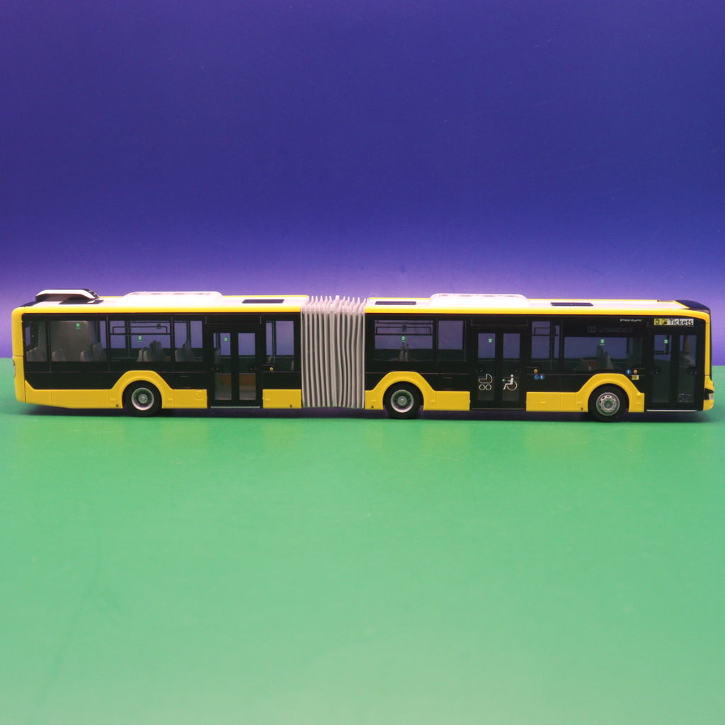 MAN New Lions City 18 - Schröder Reisen (BVG Berlin) - Linie 133 U Haselhorst - Modellbus Rietze 75889