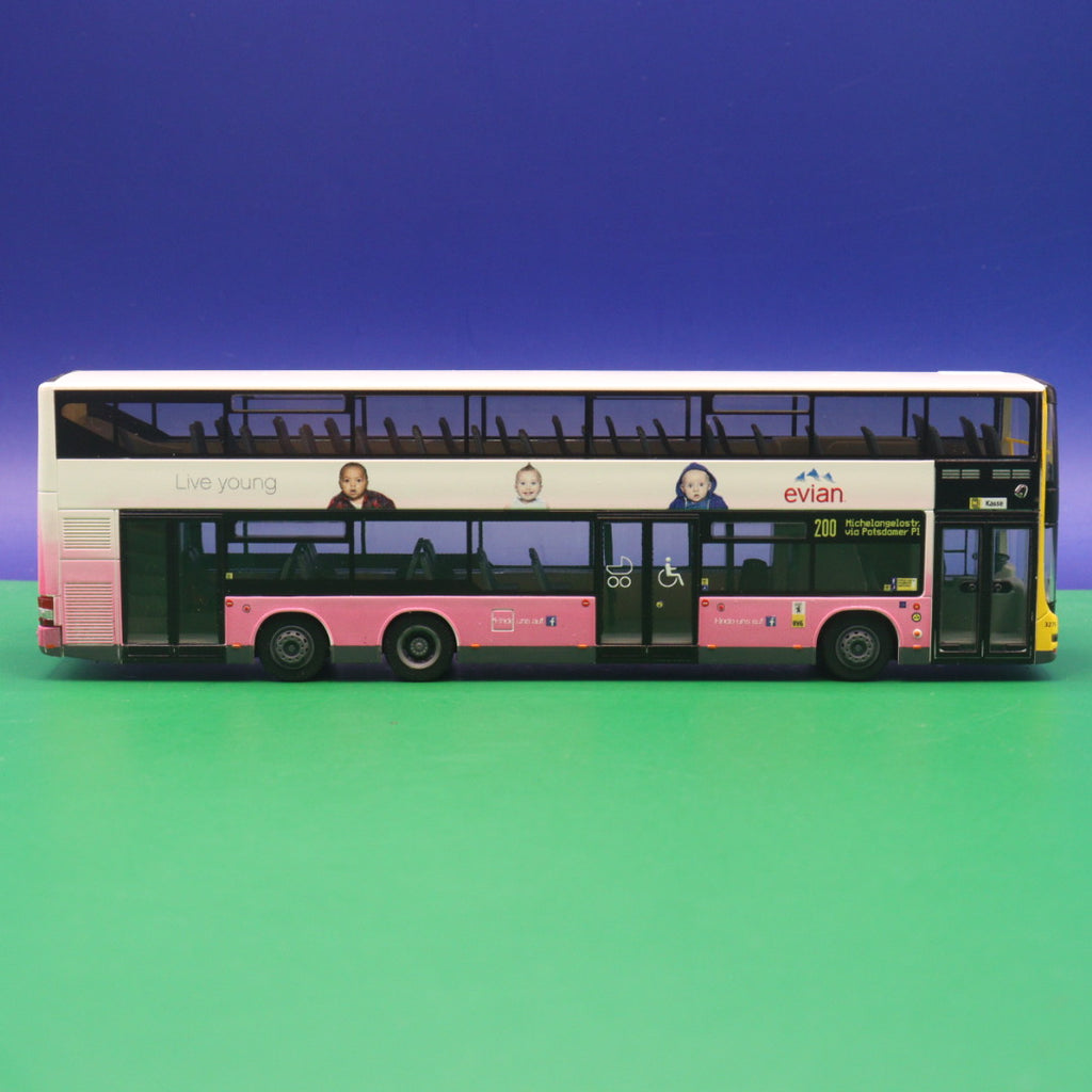 MAN Lions City DL 07 - BVG Berlin - Evian - Linie 200 Michelangelostr. via Potsdamer Platz - Modellbus Rietze 67759