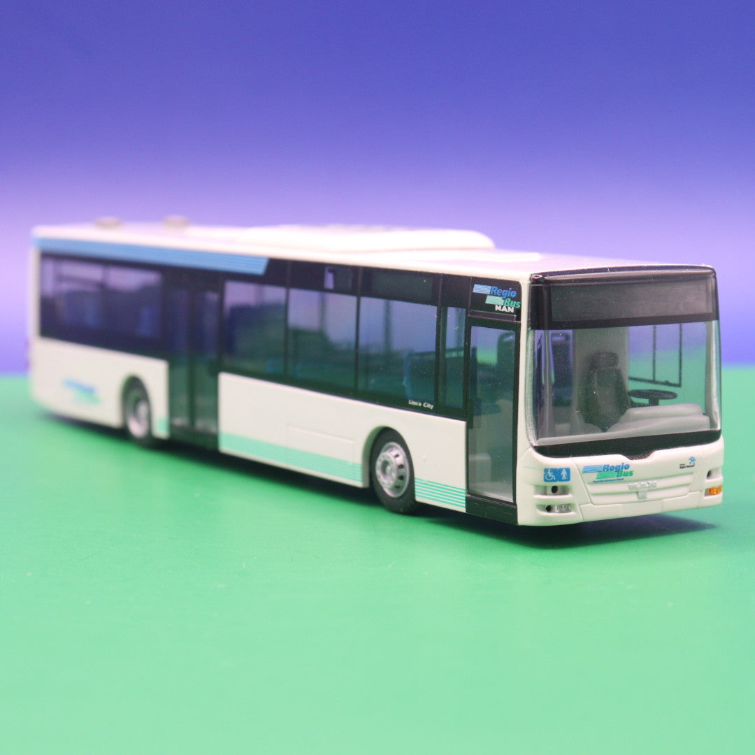 MAN Lions City Ü - Regio Bus Hannover - Modellbus Rietze 66228 (OHNE ZURÜSTTEILE; OHNE FRONTSCHEINWERFER!!)