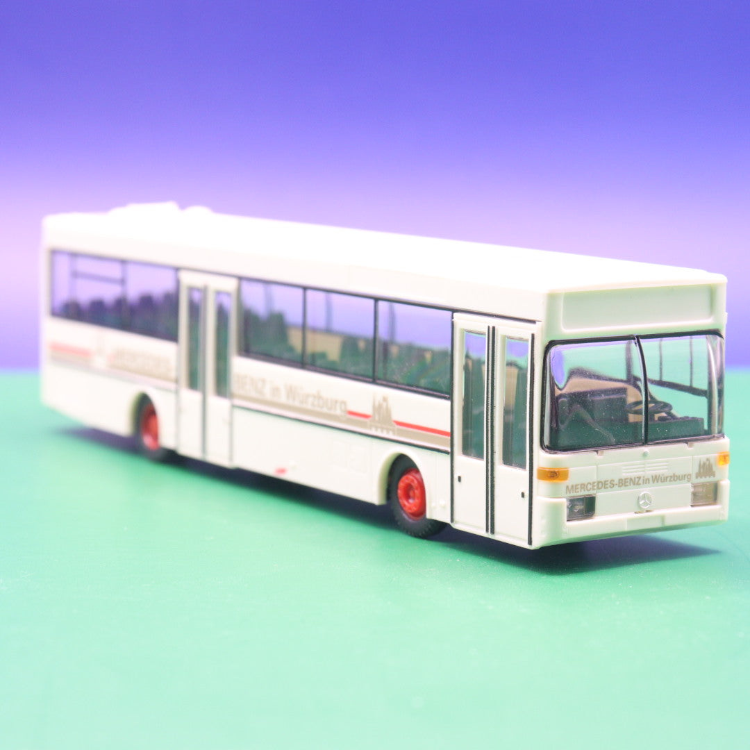 Mercedes Benz O405 - Würzburg - Kempel Modellbus