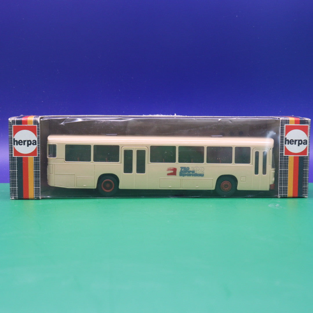 MAN - Berlin - 750 Jahre Spandau - Modellbus Herpa