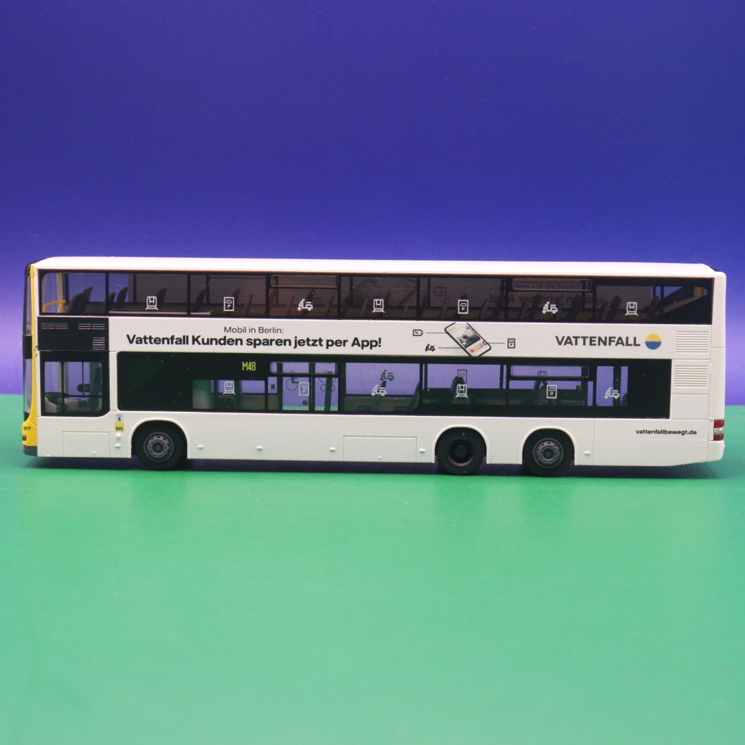 MAN DL07 - BVG Berlin - Vattenfall App - Linie M48 S+U-Bahnhof Alexanderplatz - Modellbus Rietze 67786
