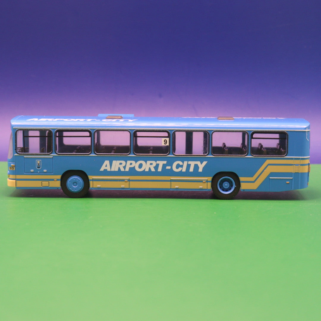 MAN SL 200 - BVG Berlin - Airport City - Linie 9 Budapester Str über U S Zoo - Modellbus Rietze