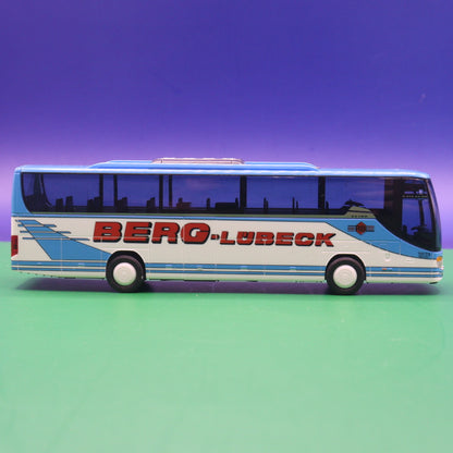 Setra S 415 GT HD - Berg Lübeck - AWM Modellbus