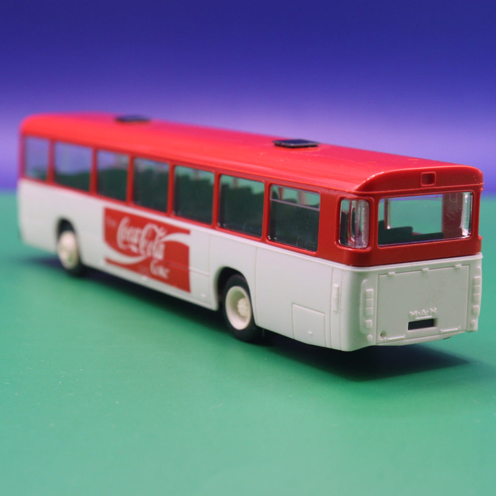 MAN SÜ 240 - CocaCola - Trink Coke - Ohne Spiegel - Modellbus Herpa