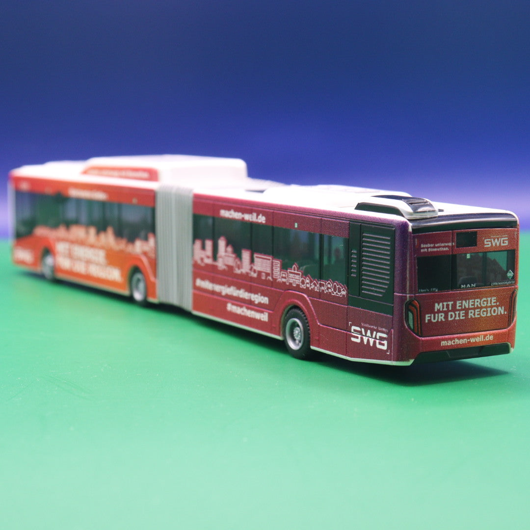 MAN New Lions City 18 - SWG - Mit Bus Gießen - Sauber unterwegs mit Biomethan - Modellbus Rietze 75831
