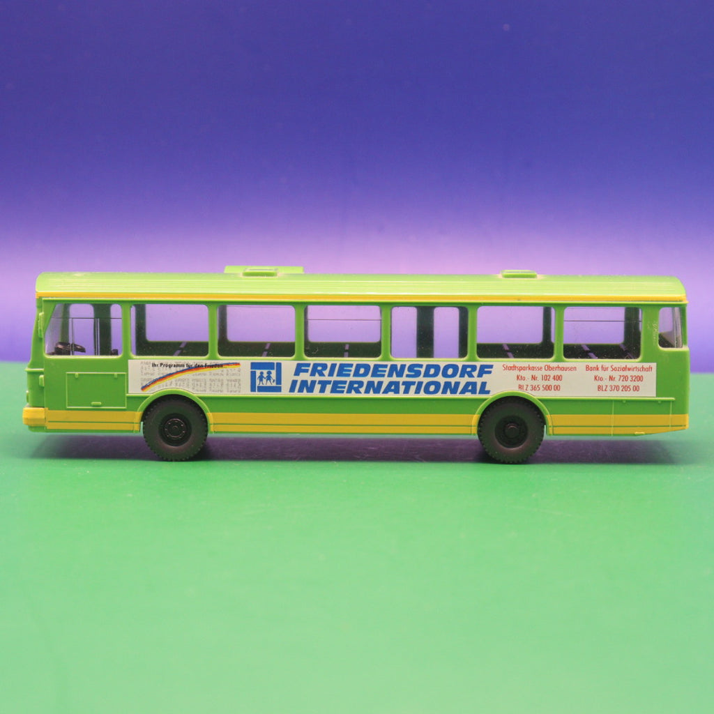 Mercedes Benz O 305 - STOAG Oberhausen - Friedensdorf International - Gebraucht, Ohne OVP - Modellbus Wiking