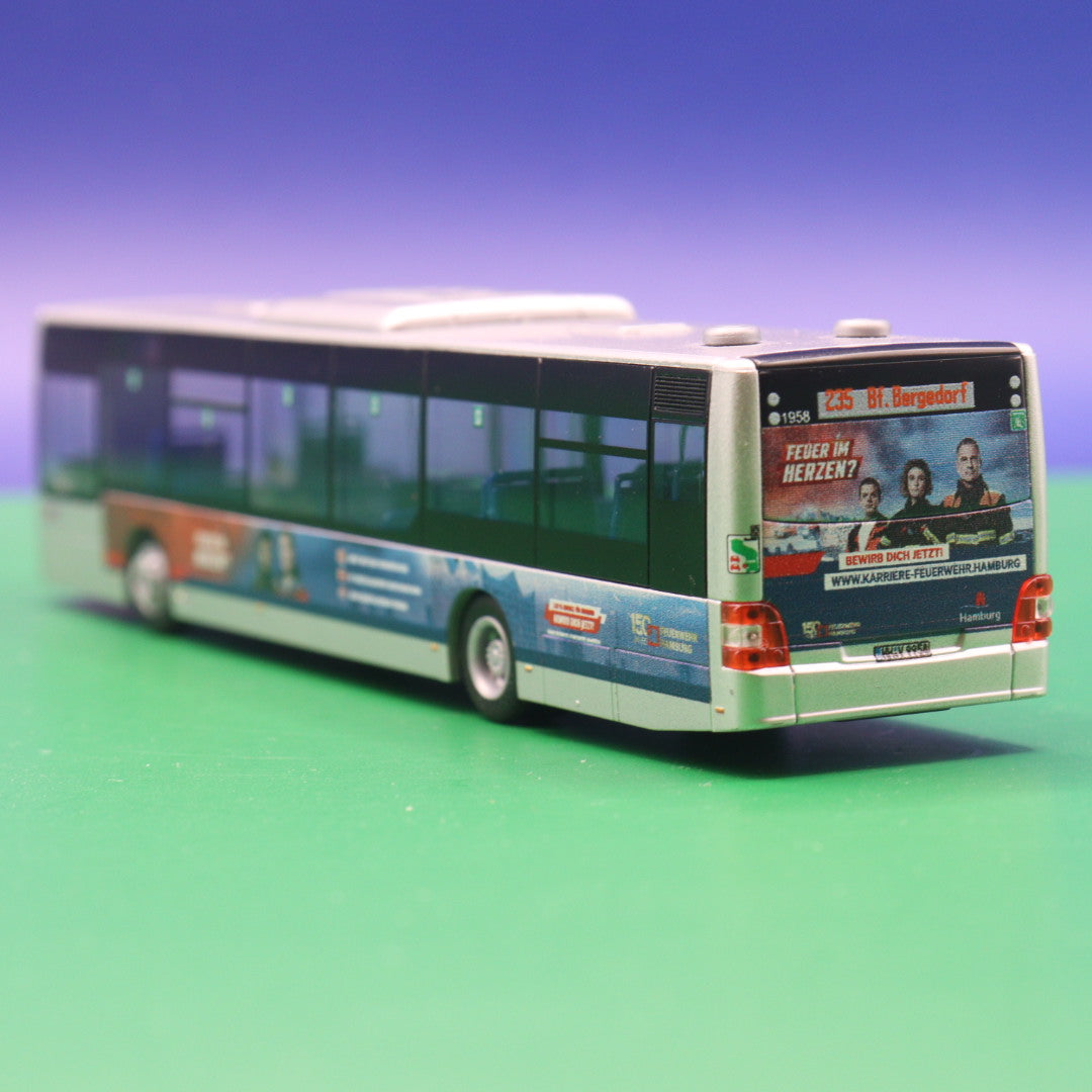 MAN Lions City - VHH Hamburg Holstein - 150 Jahre Feuerwehr Hamburg - Linie 235 Bf Bergedorf - Modellbus Rietze 73925