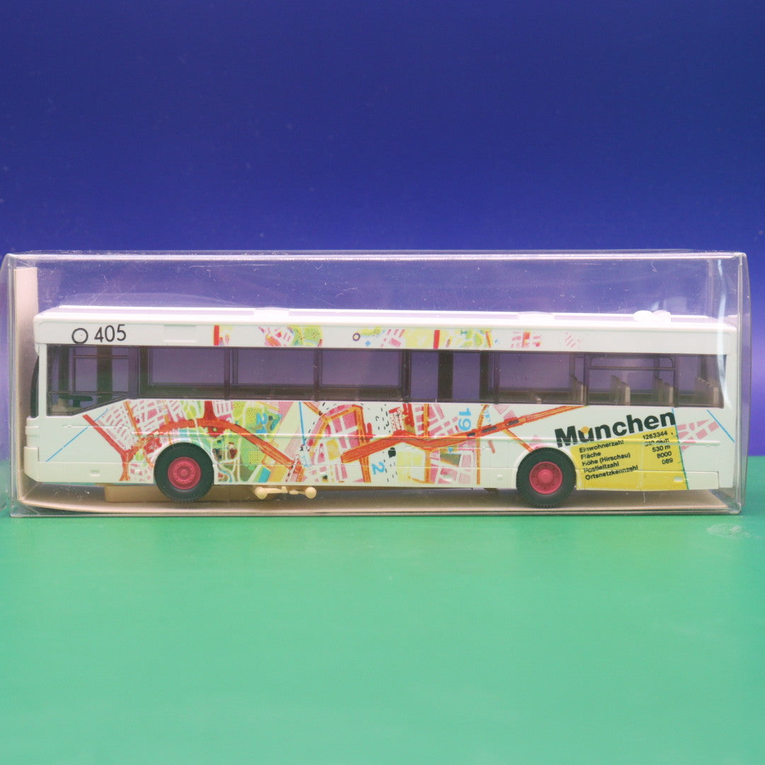 Mercedes Benz O405 - München - Modellbus Wiking