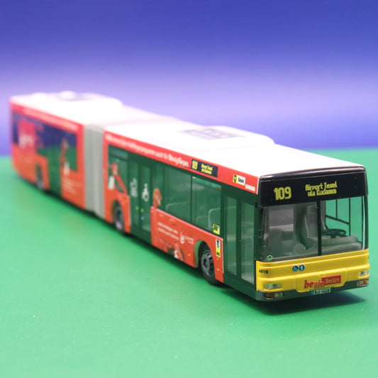 BVG Berlin MAN NG 313 Sondermodell Airberlin - Linie 109 Airport Tegel via Kudamm - Modellbus Rietze 65292-1